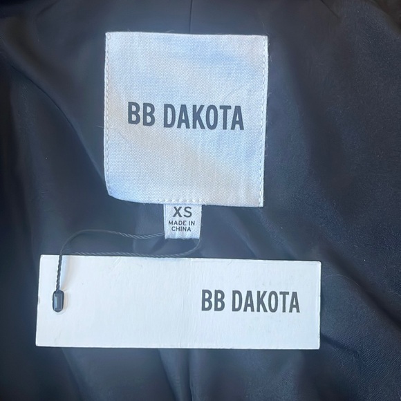 XS brown leopard print jacket with two latches for closing - Picture 3 of 3